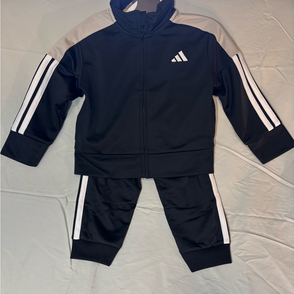 🆕 Adidas Kids Black 2-Piece Set - NWT